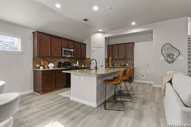 251 Parkview Terrace Property Photo 11