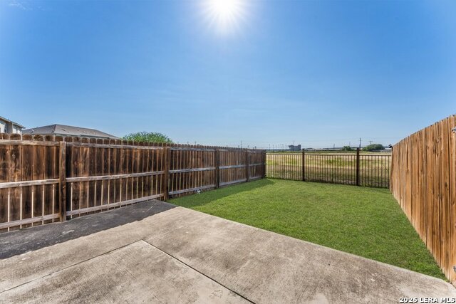 16715 Jupiter Hvn Property Photo 13