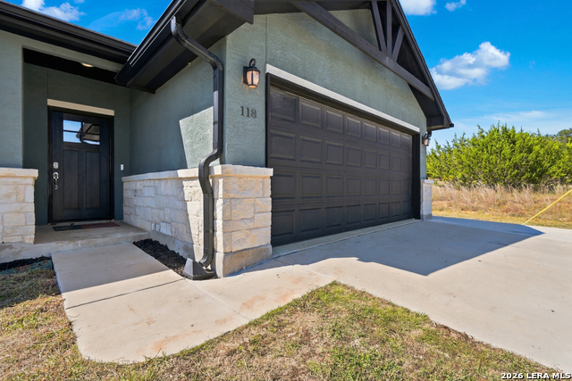 118 Peter Kleid Loop Property Photo 5