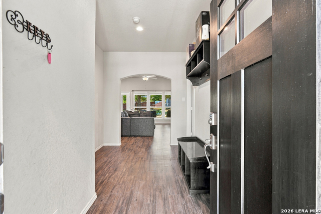 118 Peter Kleid Loop Property Photo 6