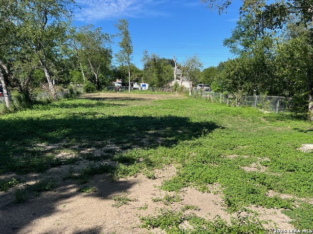 511 W Mayfield Blvd Property Photo 4