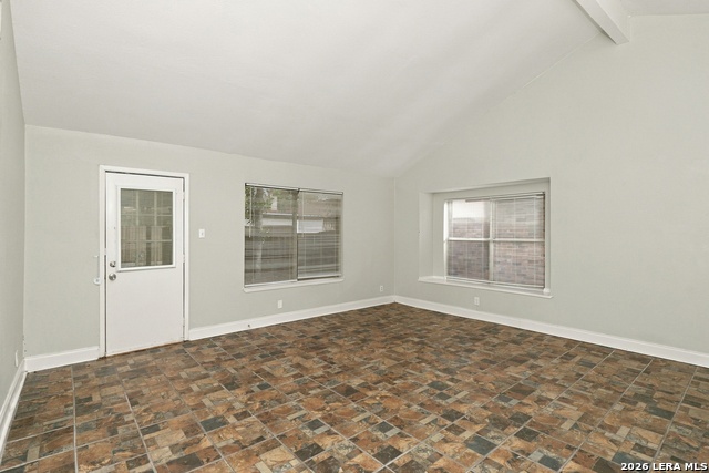 656 Fern Meadow Dr Property Photo 4