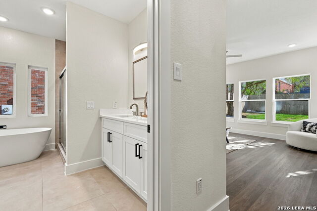21006 Promontory Cir Property Photo 15
