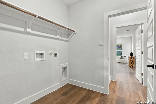 21006 Promontory Cir Property Photo 27