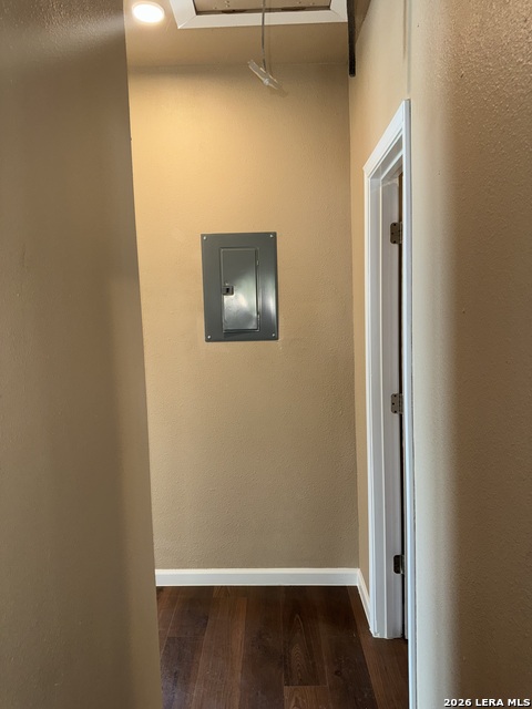 303 Ward Ave Property Photo 14