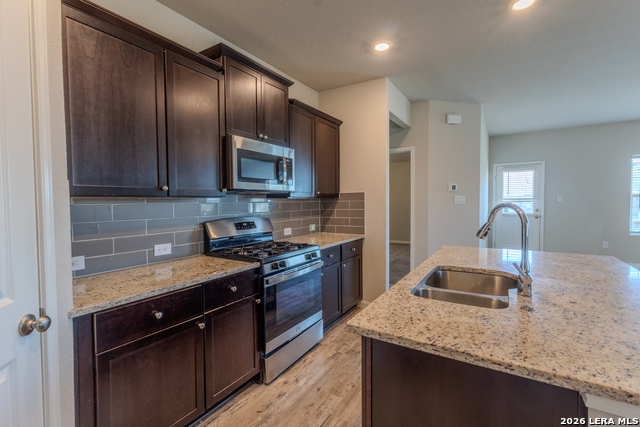 22521 Akin Nook Property Photo 31