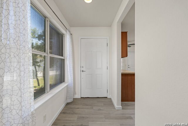 4907 Sky Oaks Property Photo 6