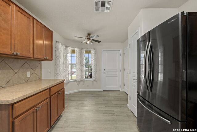 4907 Sky Oaks Property Photo 9