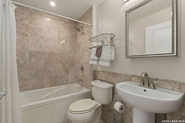 4907 Sky Oaks Property Photo 21