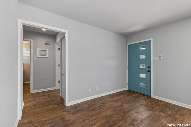 247 Creath Pl Property Photo 3