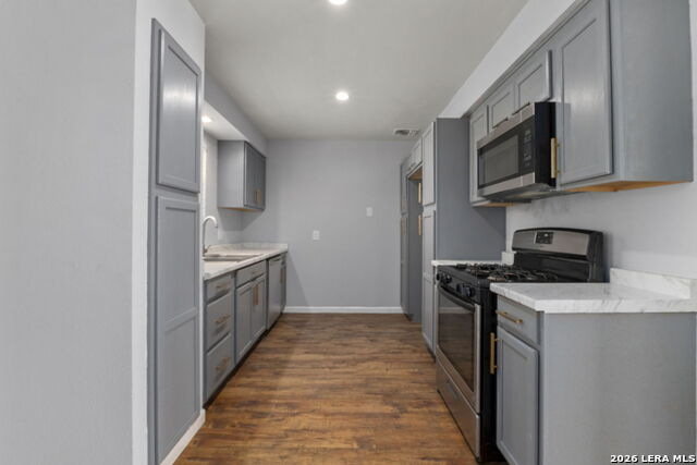 247 Creath Pl Property Photo 8