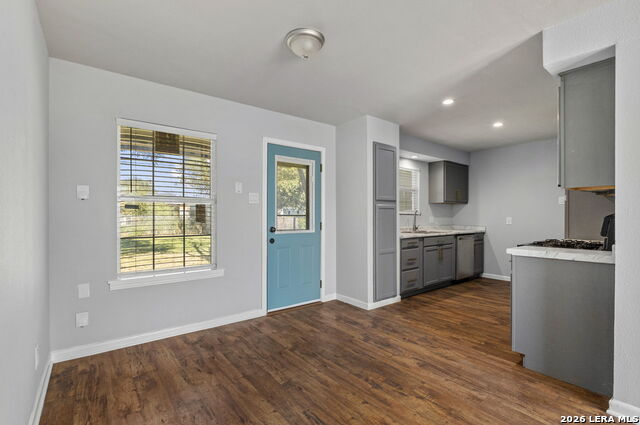 247 Creath Pl Property Photo 12
