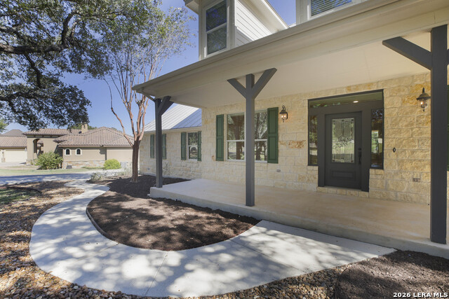 227 Gray Hawk Property Photo 6