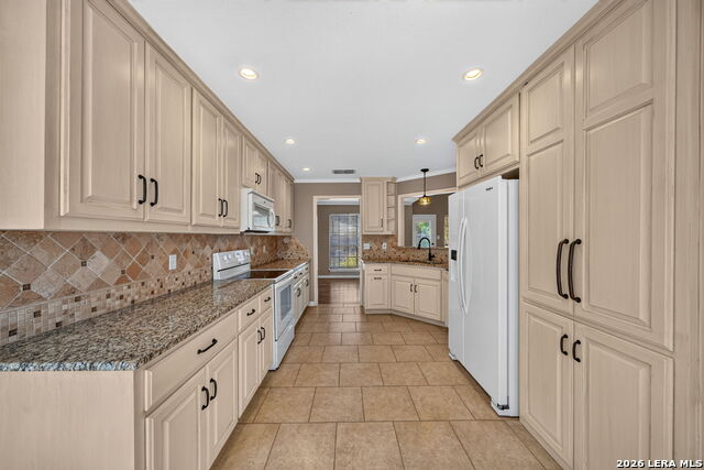 3909 Ogelthorpe Property Photo 16