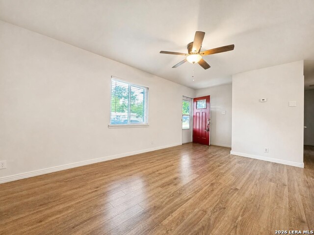 712 Aero Ave Property Photo 2