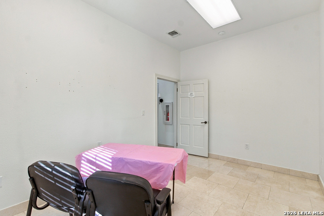 8450 Fountain Property Photo 9