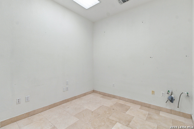 8450 Fountain Property Photo 16