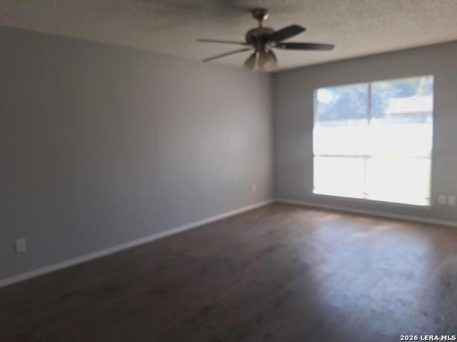 9338 Valley Rdg Property Photo 6