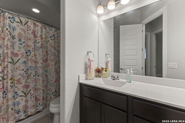 28819 Throssel Ln Property Photo 22