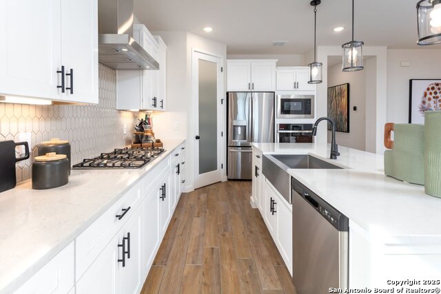 172 CAMRYN XING Property Photo 1