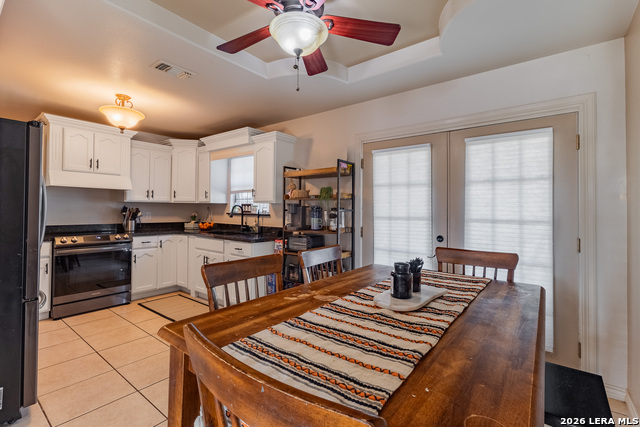 2470 Elizabeth Circle Property Photo 12