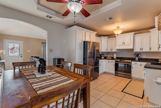 2470 Elizabeth Circle Property Photo 14