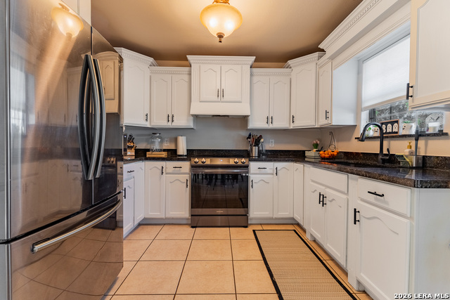 2470 Elizabeth Circle Property Photo 15
