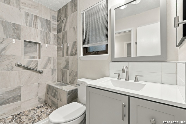 7806 Oak Forest Dr Property Photo 20