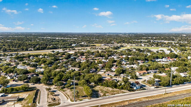 1917 Frio City Rd Property Photo 13