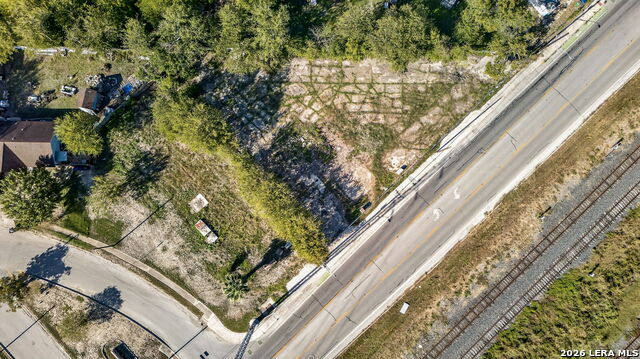 1917 Frio City Rd Property Photo 16