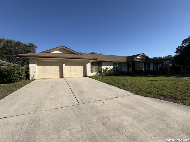 6015 WINDBLUFF DR Property Photo 1