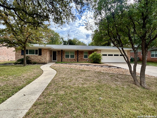 330 OAK GLEN DR Property Photo 1