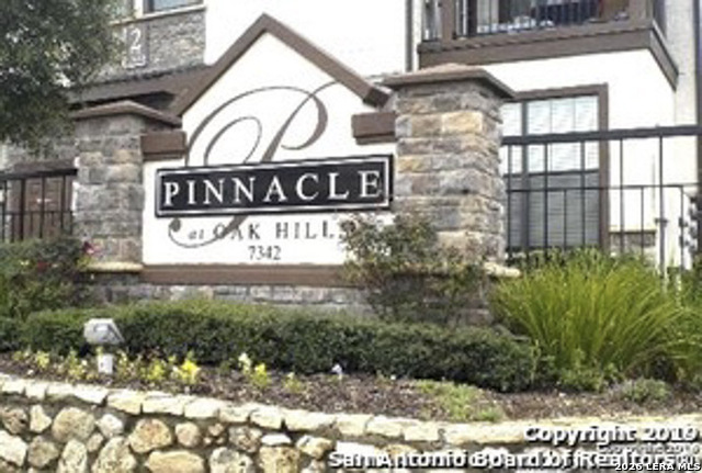 7342 Oak Manor Property Photo 1