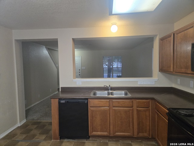 16110 Barrel Run Property Photo 7