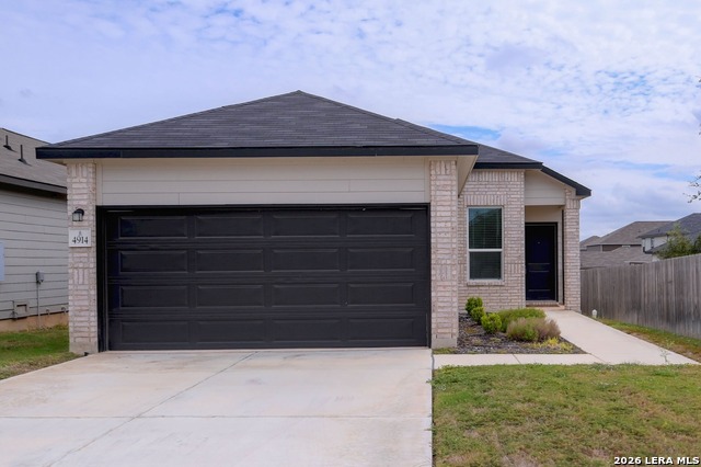 4914 Ocean Wave Property Photo 1