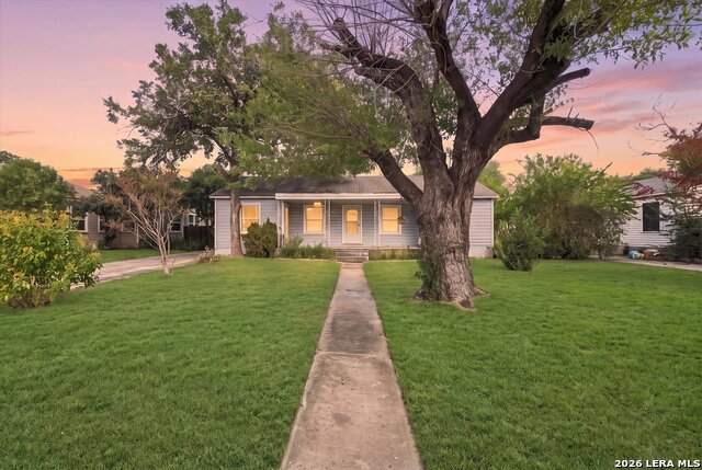 2315 W Mulberry Property Photo 1