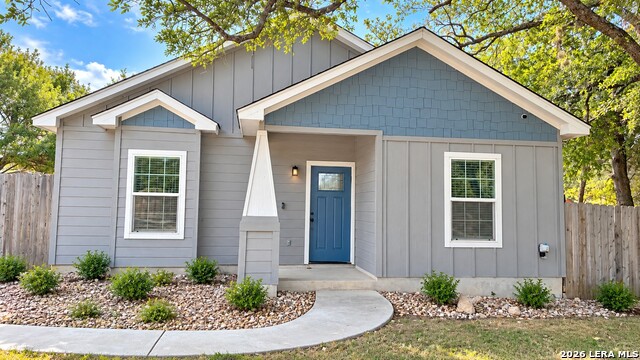 535 Paradise Dr Property Photo