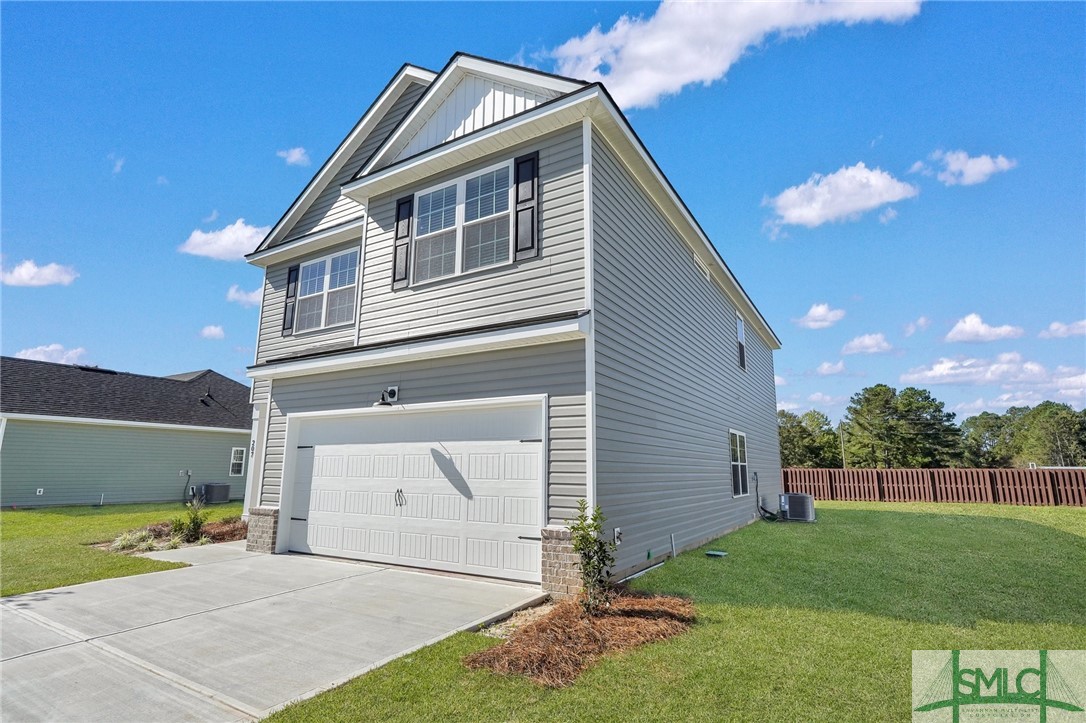 207 Glick Way Property Photo 3