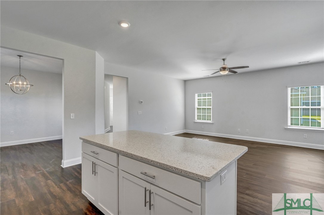 207 Glick Way Property Photo 11