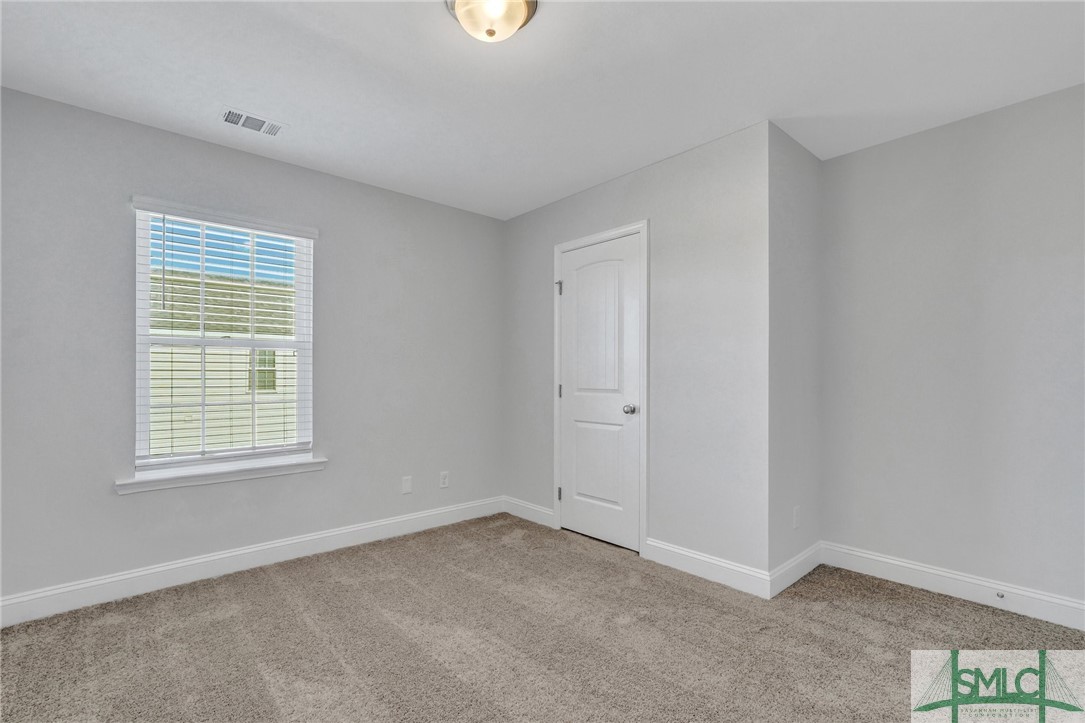 207 Glick Way Property Photo 24