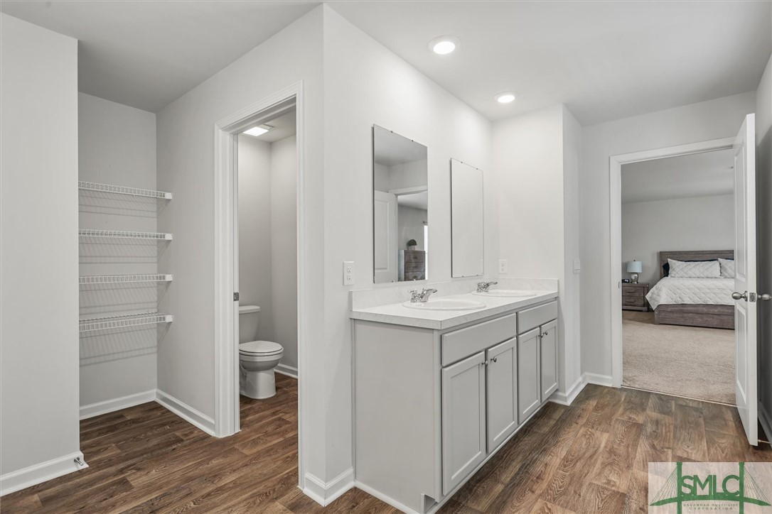 700 Chickadee Street Property Photo 22