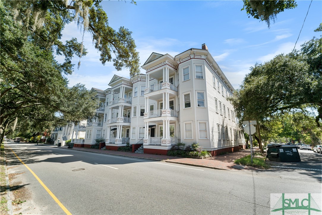 816 - 818 Drayton Street Property Photo 1