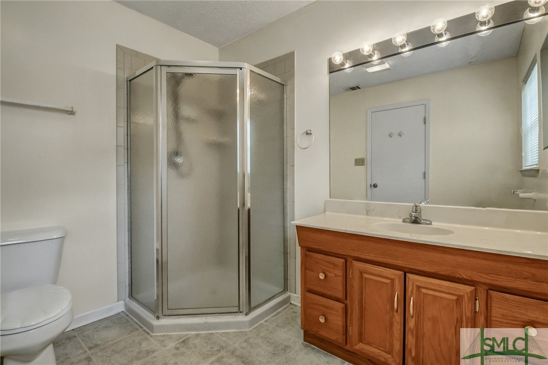 2 Lullwater Road Property Photo 20
