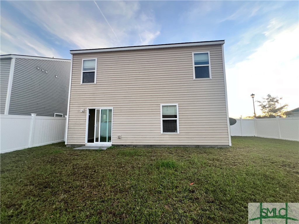 145 Davila Street Property Photo 22