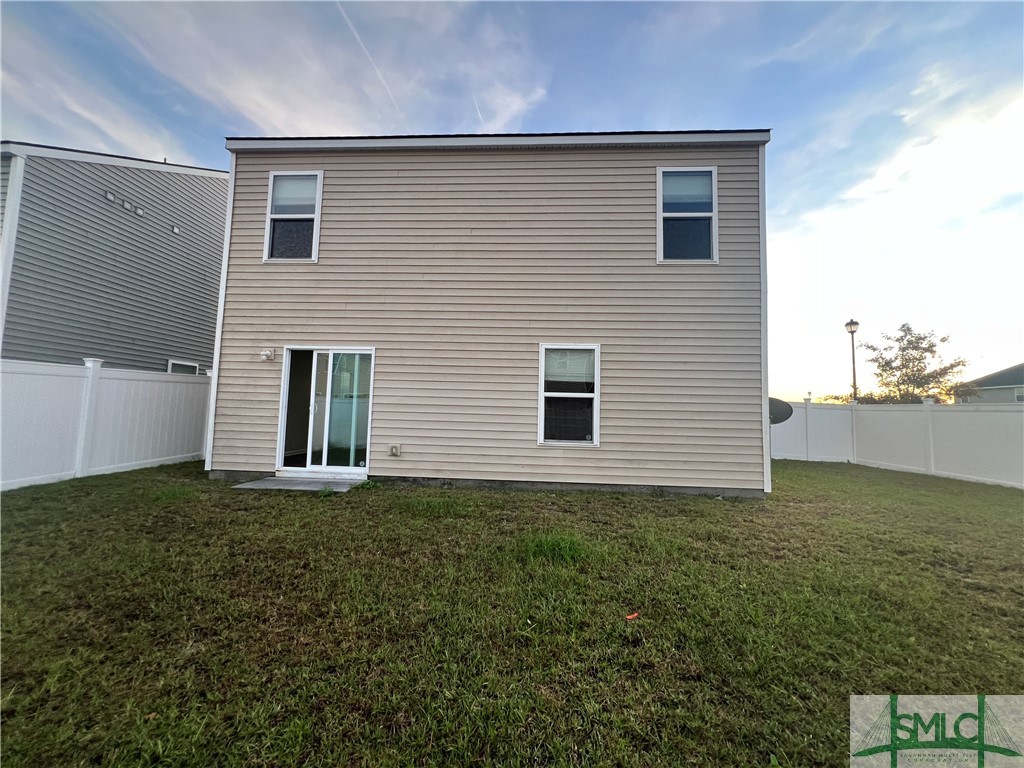 145 Davila Street Property Photo 23