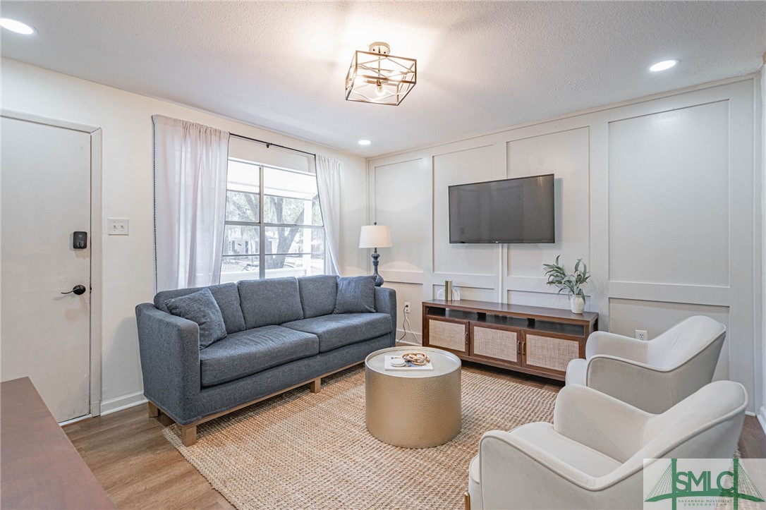 115 Lucian Circle Property Photo 3