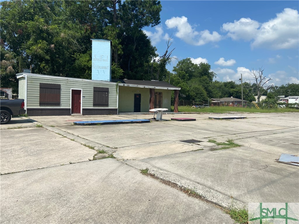 2601 Bay Street Property Photo