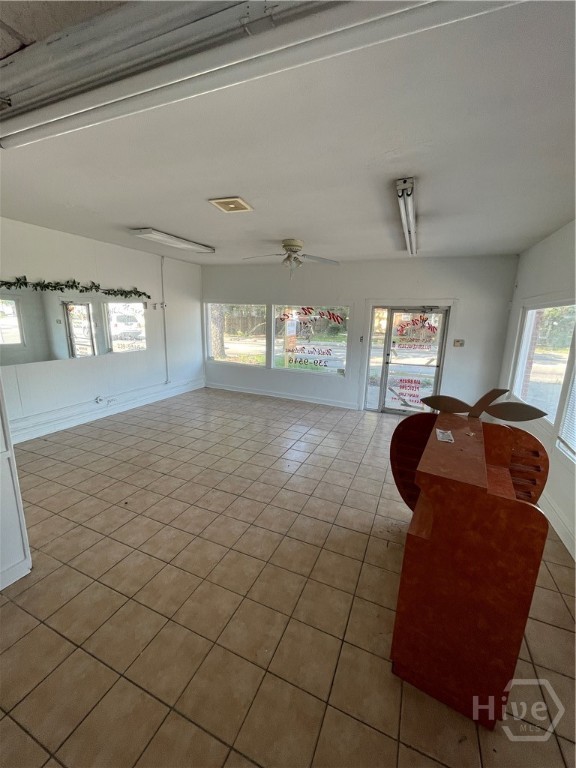 2217 Skidaway Road Property Photo 4