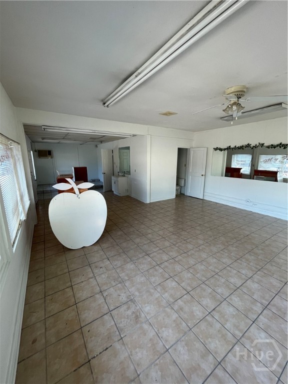 2217 Skidaway Road Property Photo 6