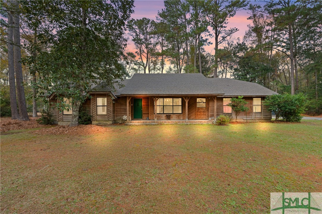 200 Barry Avenue Property Photo